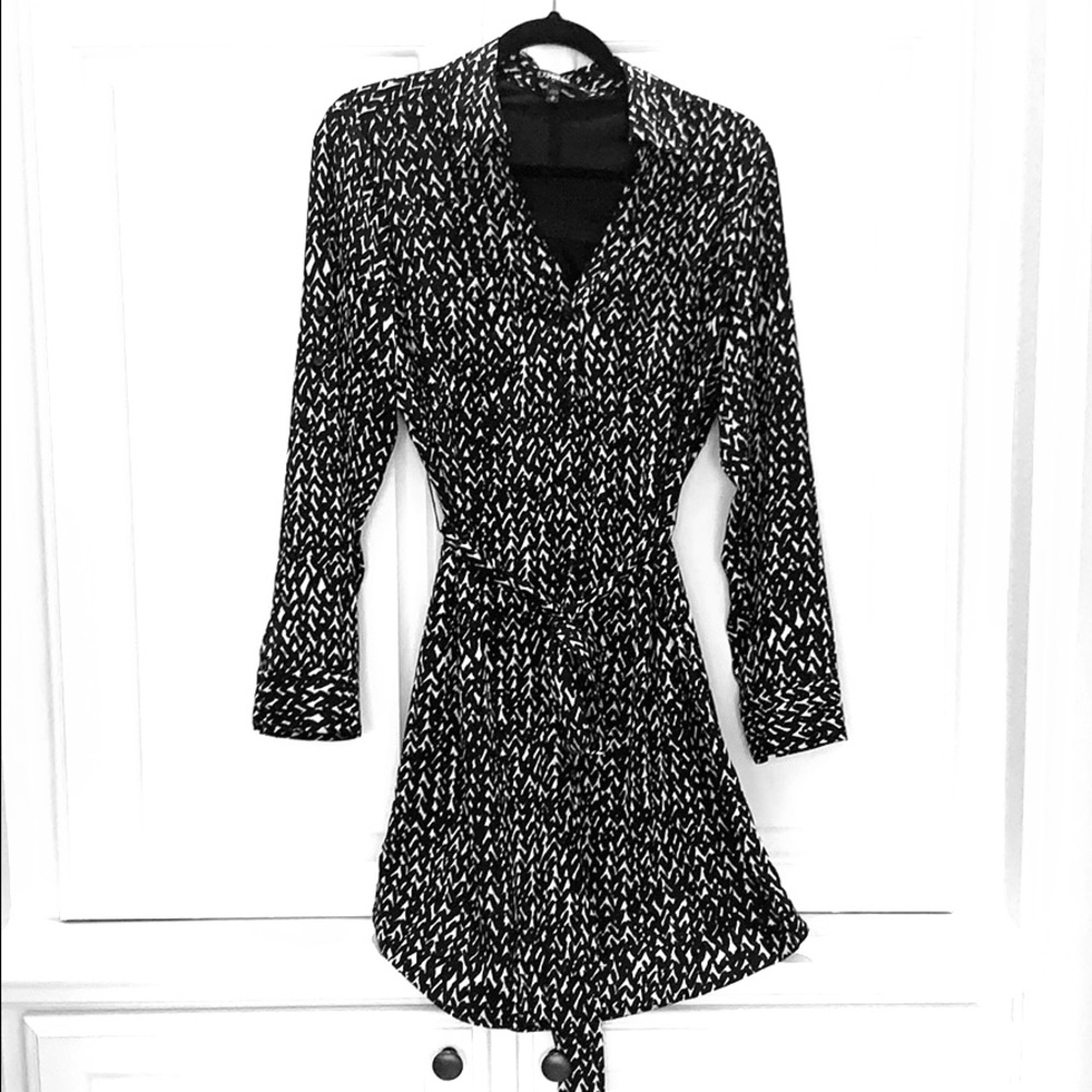 Woman’s Express Dress M